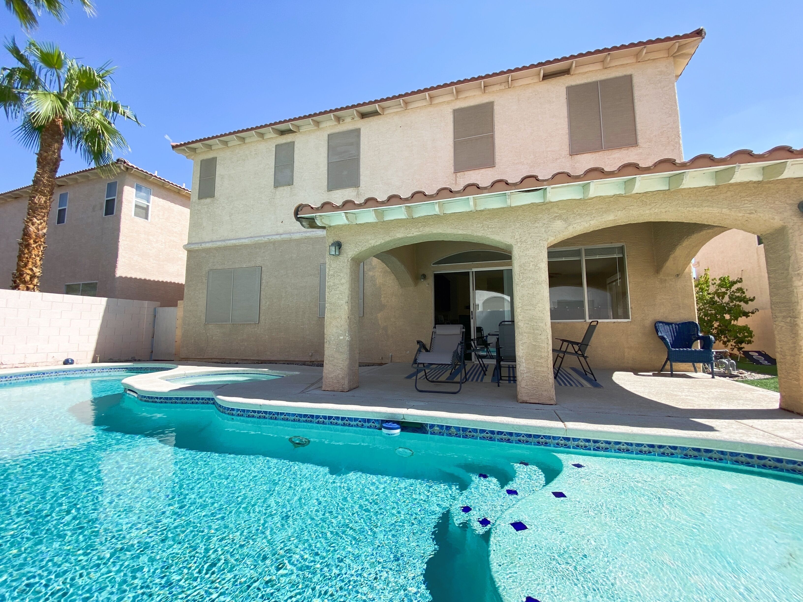 ❤️Fourpalmtrees - Beautiful comfy 5BR/3BA w POOL&SPA