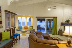 TV connectée, cheminée