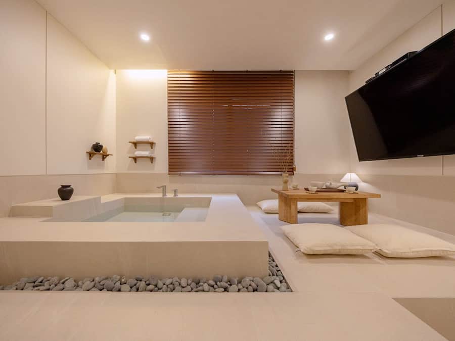 Ropa de cama de alta calidad, cubrecamas y sistema de insonorización