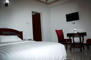 1 quarto, roupa de cama