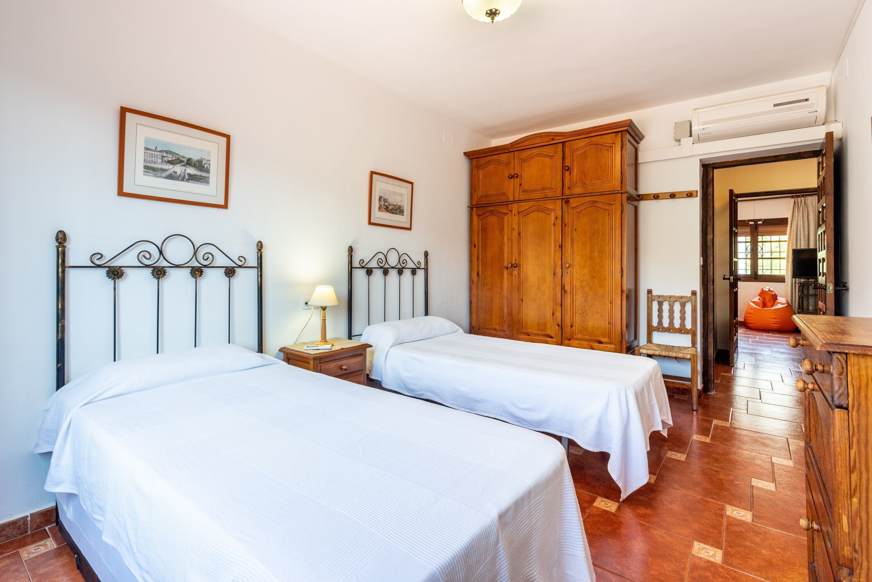 2 soveværelser, strygejern/strygebræt, gratis Wi-Fi, sengetøj