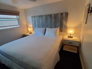 2 chambres, fer et planche à repasser, draps fournis