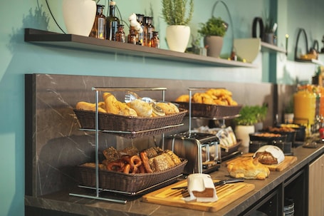 Holiday Inn - the niu, Cure Erlangen by IHG