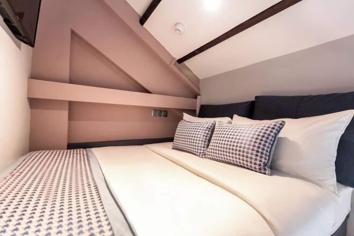 In-room safe, desk, laptop workspace, blackout curtains
