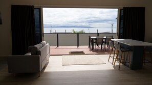 Villa, vistas al mar | Vistas del balcón