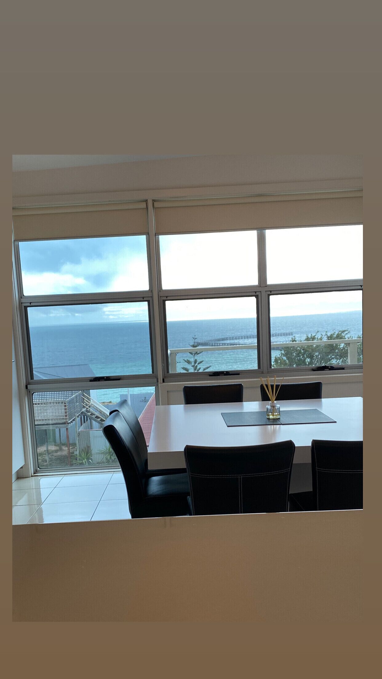 Town house with Stunning Sea Views!! — image 3