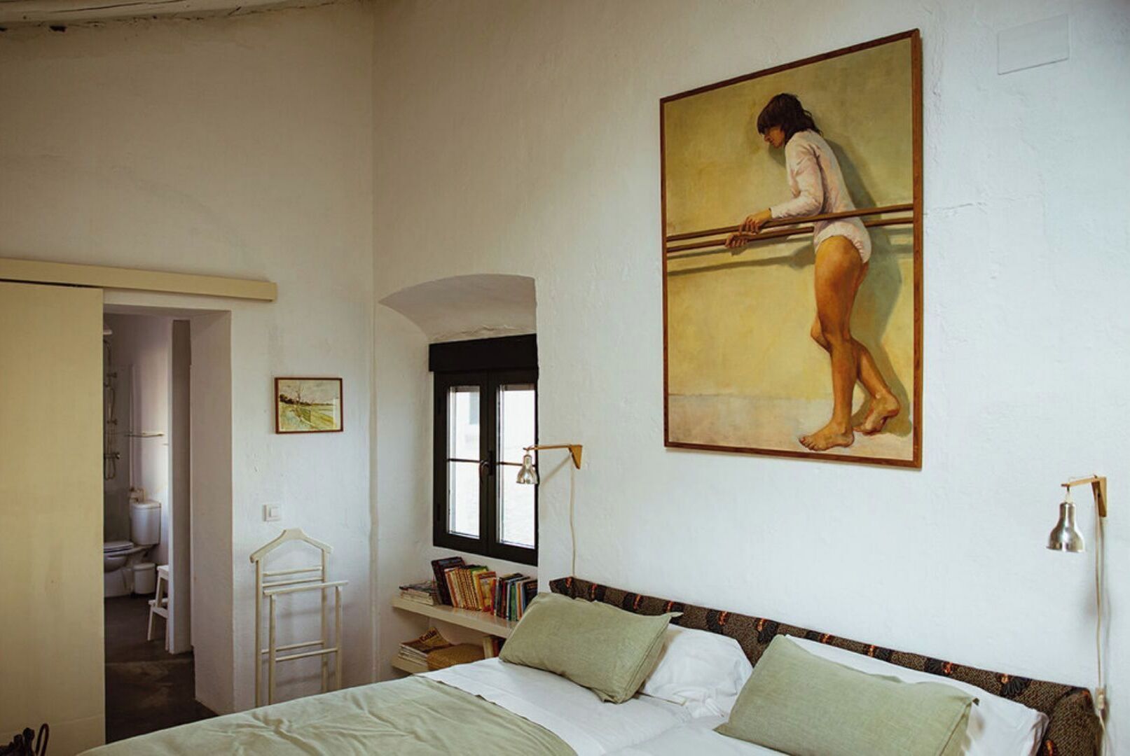 1 habitación, tabla de planchar con plancha, wifi gratis y ropa de cama 