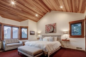 3 habitaciones, tabla de planchar con plancha, cuna de viaje y wifi 