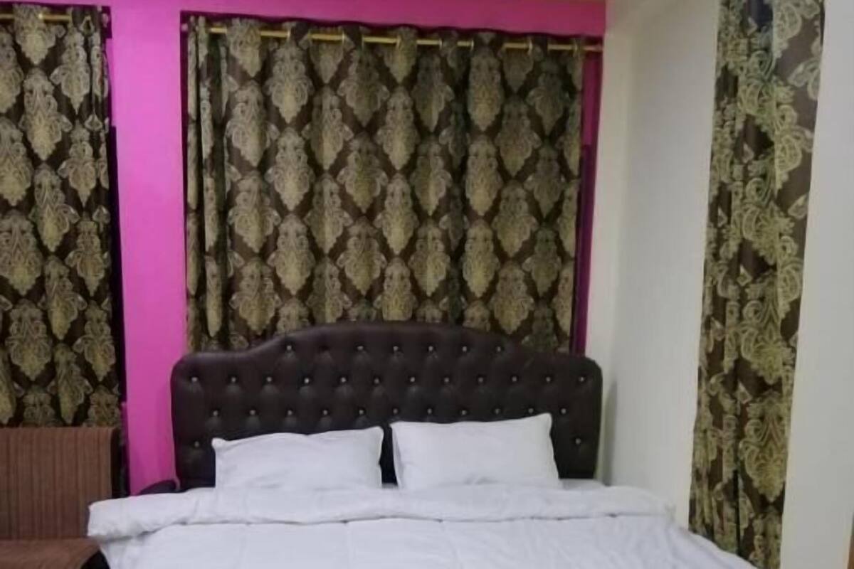 Habitación estándar con 1 cama matrimonial o 2 individuales | Wifi gratis y ropa de cama
