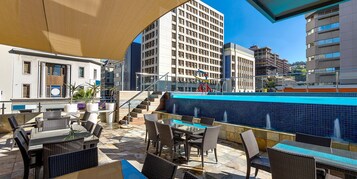 Outdoor pool, sun loungers