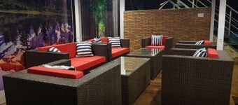 The Grand Hotel & Restaurant