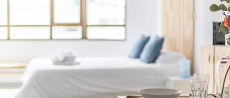 1 bedroom, iron/ironing board, Internet, bed sheets