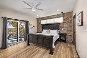 6 chambres, fer et planche à repasser, lit parapluie, Wi-Fi gratuit