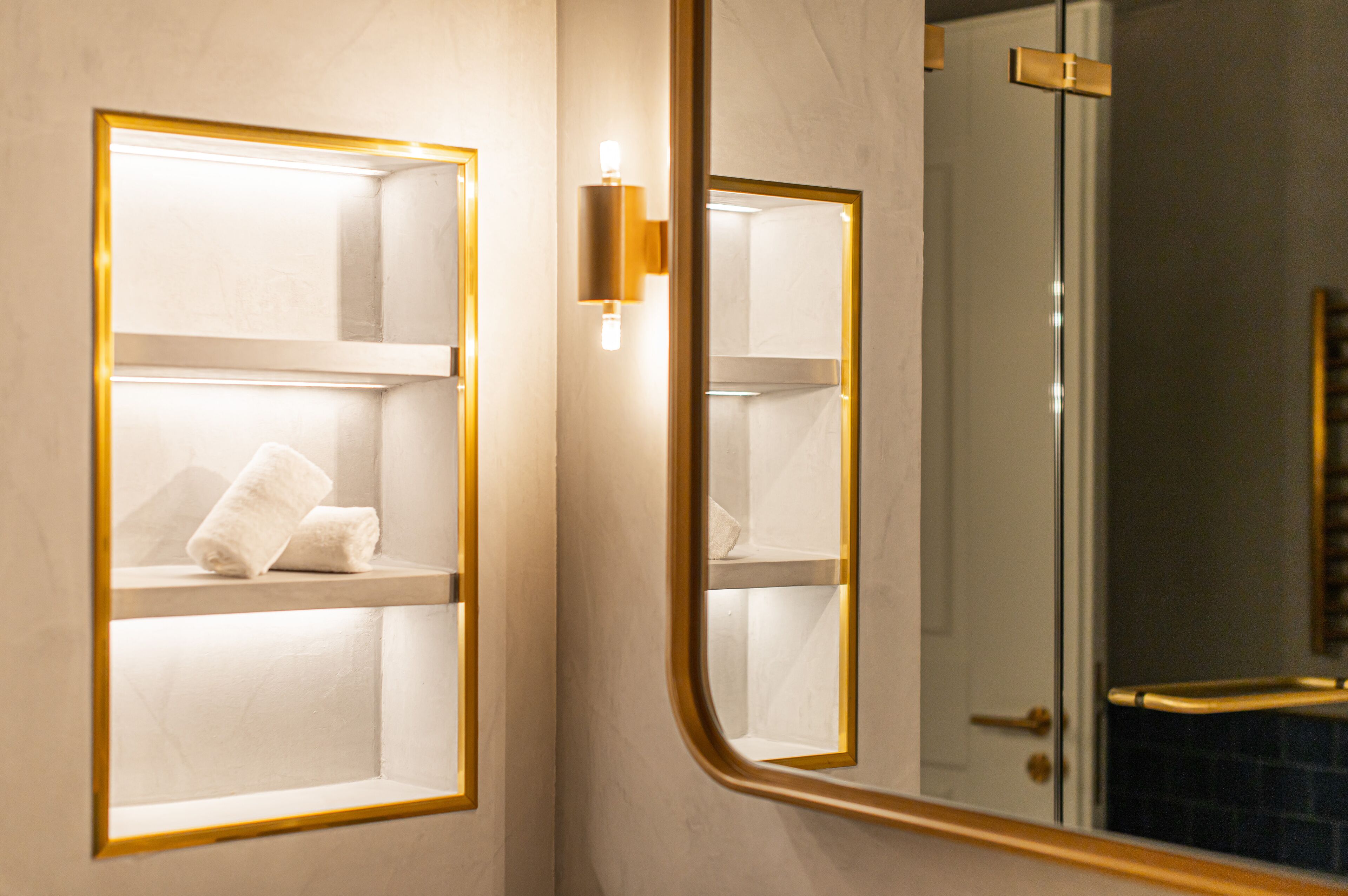 comfort room | bathroom | free toiletries, hair dryer, bathrobes, slippers