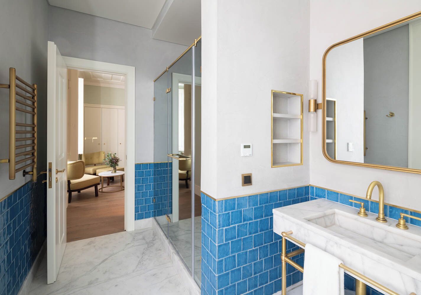 Classic Room | Bathroom