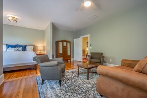 10 Schlafzimmer, Bügeleisen/Bügelbrett, WLAN, Bettwäsche