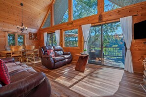 Flat-screen TV, fireplace