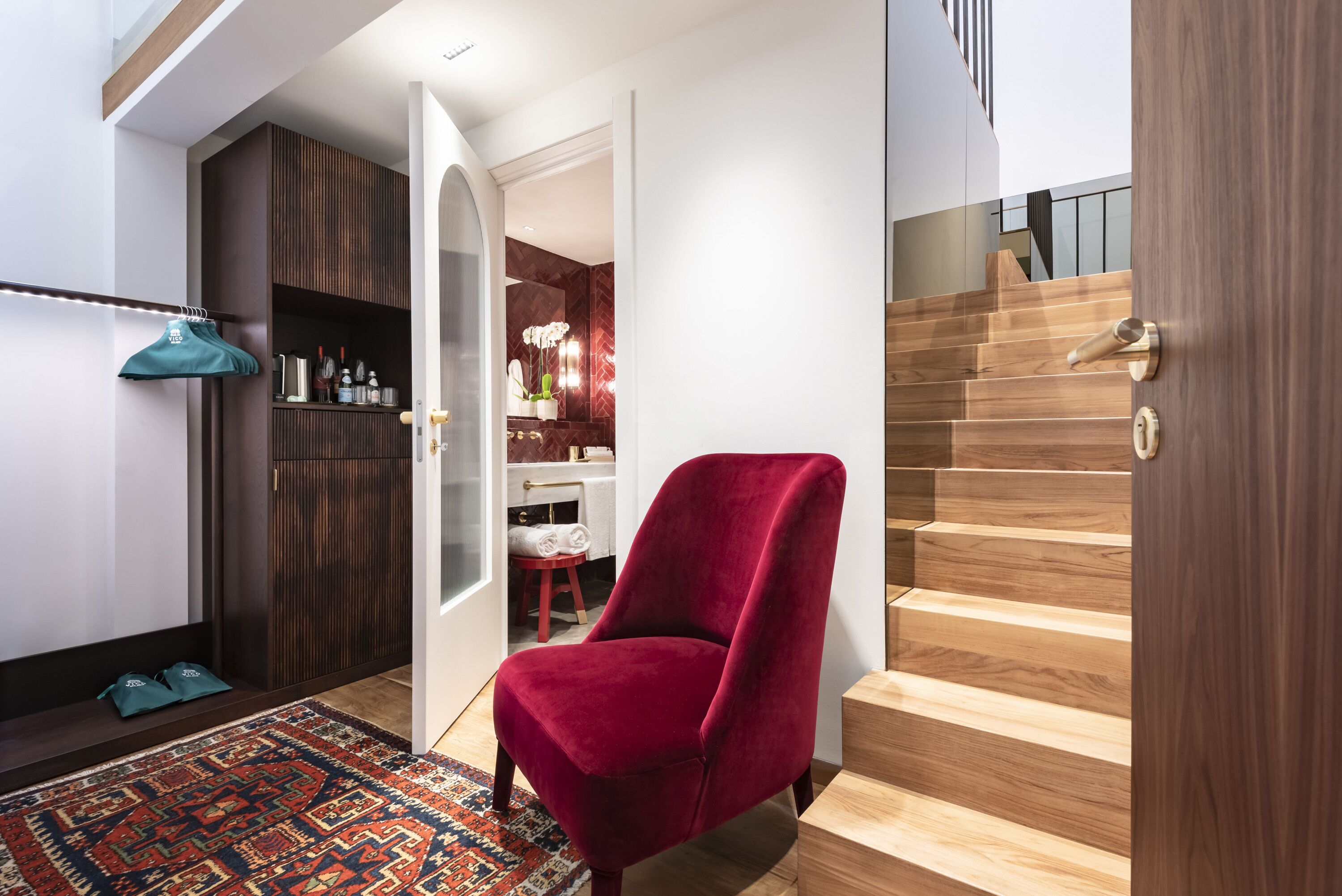 suite | premium bedding, down duvets, minibar, in-room safe