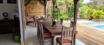 Villa Bois Zen: charming tropical accommodation (500 m from the beach)