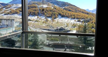 Sestriere apartment in front of the slopes great view