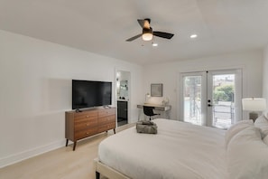 5 Schlafzimmer, Bügeleisen/Bügelbrett, WLAN, Bettwäsche