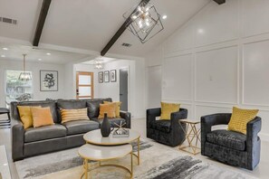 TV, fireplace, stereo, offices