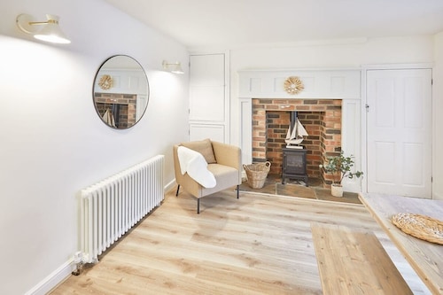 Host & Stay | Beach Retreat