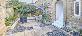 Host & Stay | Beach Retreat