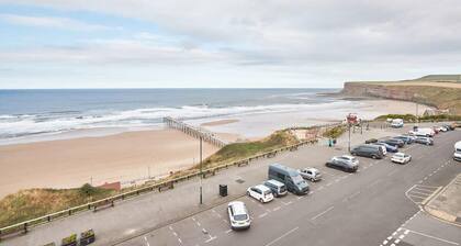 Host & Stay | The Lookout