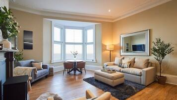 TV, fireplace, offices