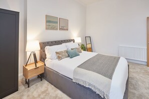 2 Schlafzimmer, Bügeleisen/Bügelbrett, WLAN, Bettwäsche