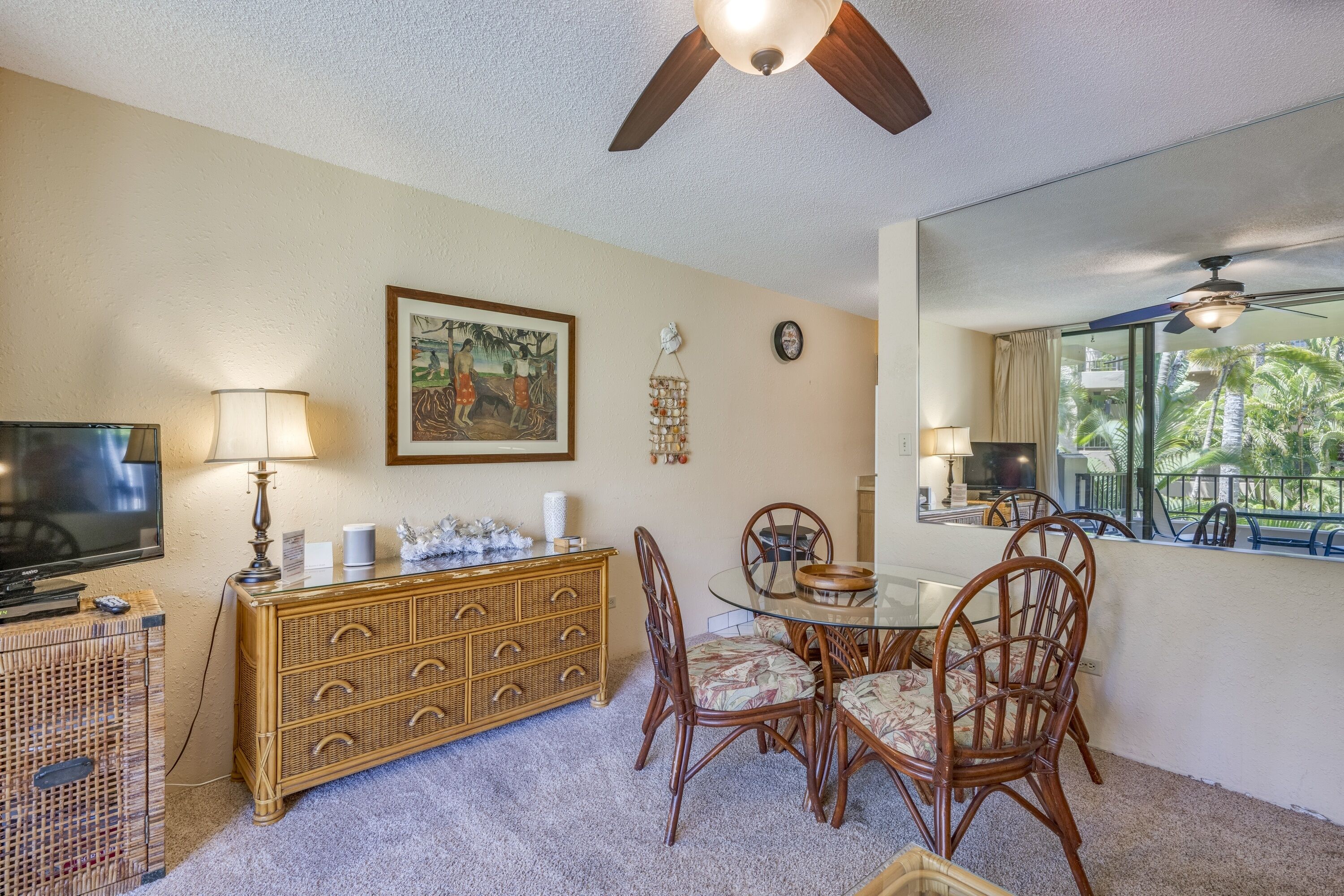 Condo, 1 Bedroom | Dining
