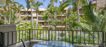 Paki Maui #318 1 Bedroom Condo by RedAwning