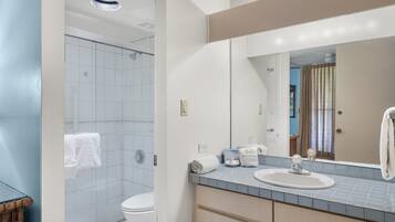 Lägenhet - 2 sovrum | Badrum | Hårtork och schampo