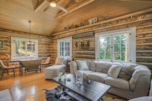 TV, fireplace, streaming services, offices