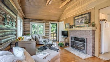 TV, peis, strømmetjenester og kontorer