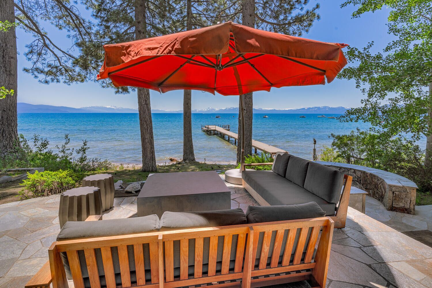 Majestic Waters - Lakefront - TLUXP