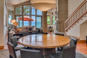 Dining - Majestic Waters - Lakefront - TLUXP (Tahoe Vista)