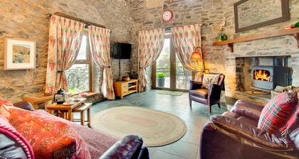 Foel Fach - Drei Schlafzimmer Haus, Schläft 5