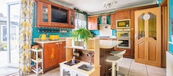 Two private rooms in a house in Kilnamanagh