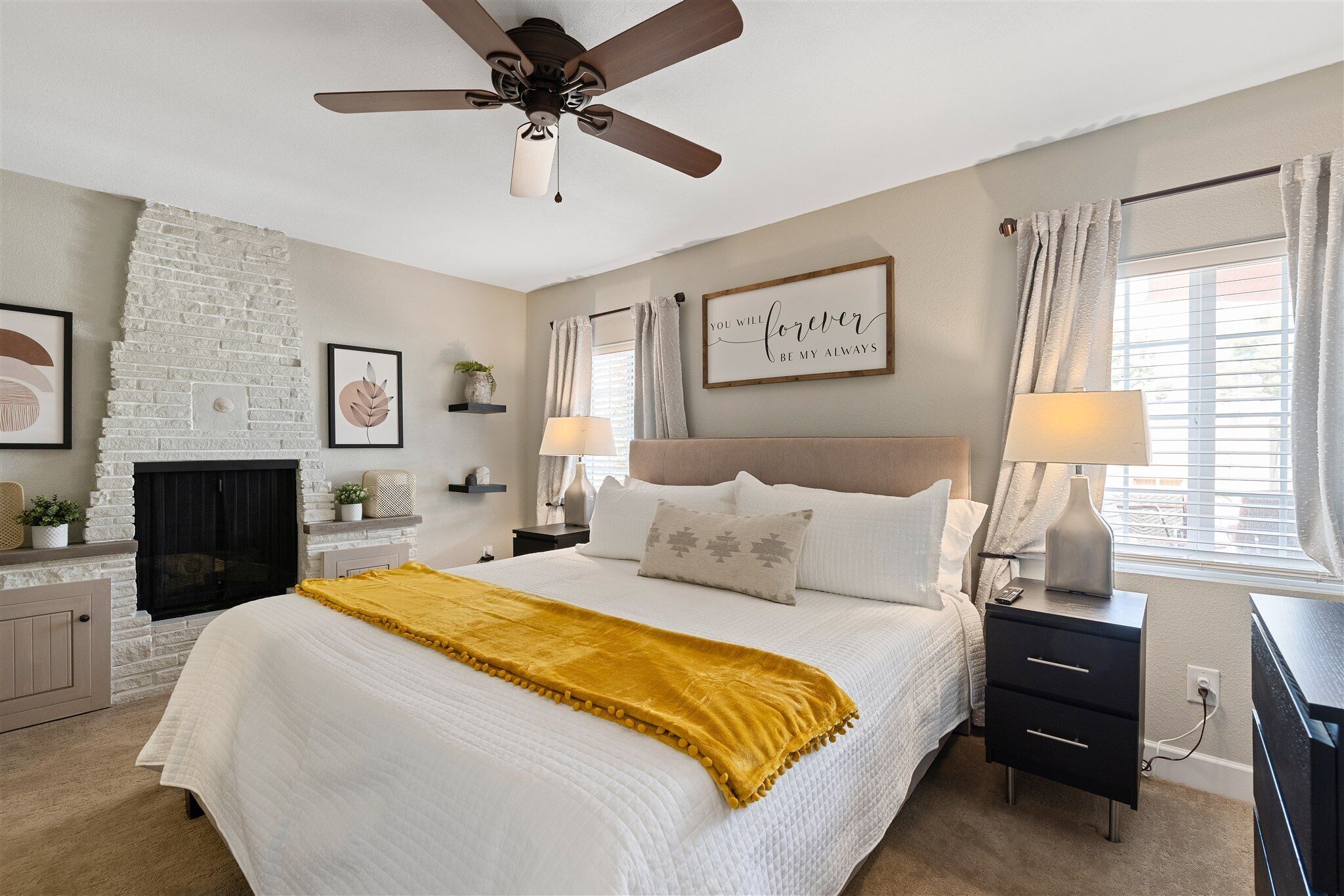 4 bedrooms, iron/ironing board, travel crib, free WiFi