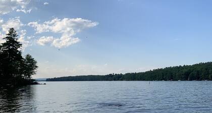 Assoc beach, Lakes, Naples Causeway, restaurants, shops, boat- jet ski rentals.