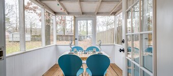 2-bedroom residential home with screened in patio.