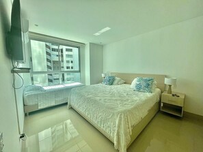 1 chambre, fer et planche à repasser, Wi-Fi gratuit, draps fournis