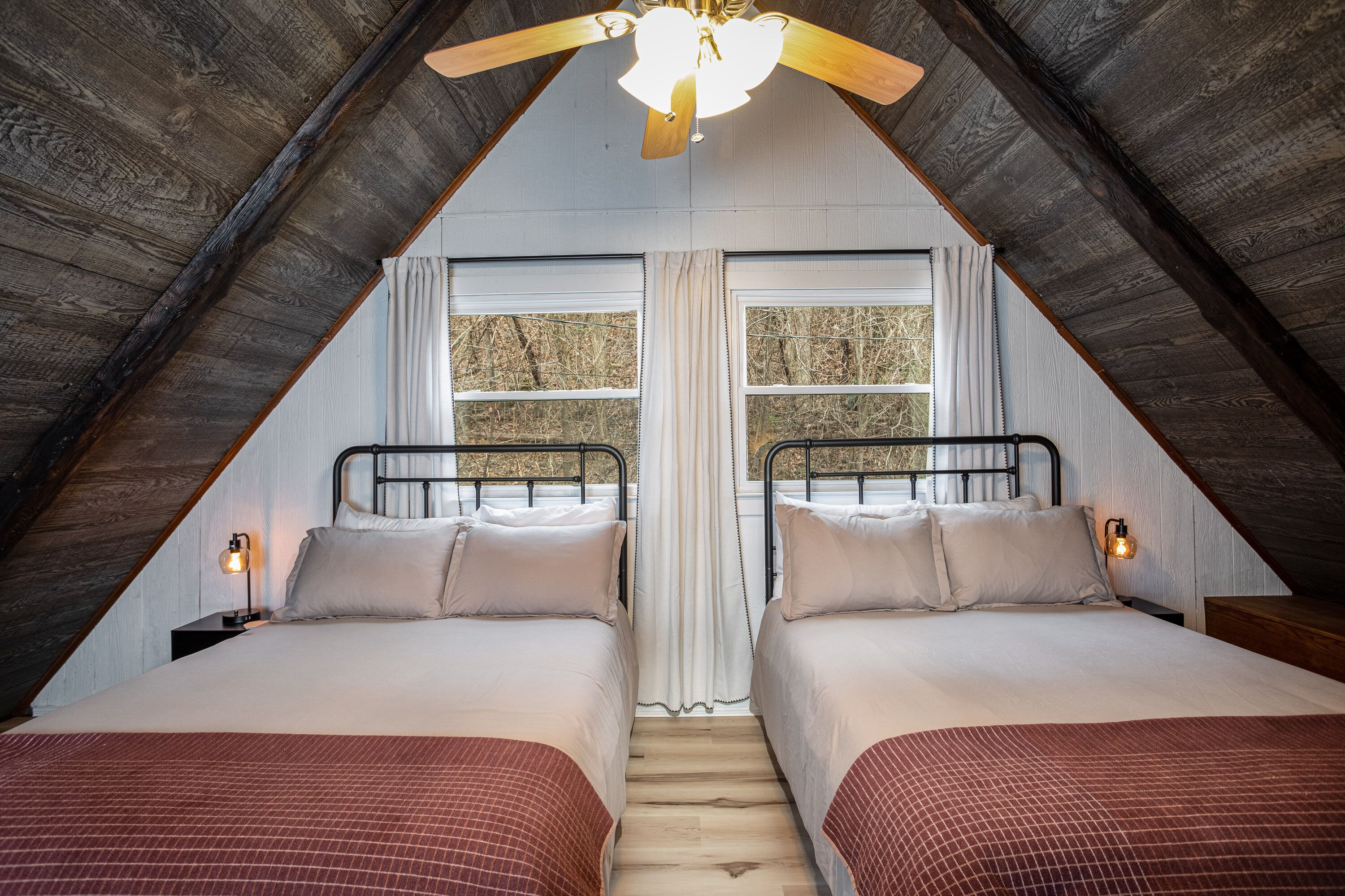 3 chambres, fer et planche à repasser, lit parapluie, Wi-Fi gratuit