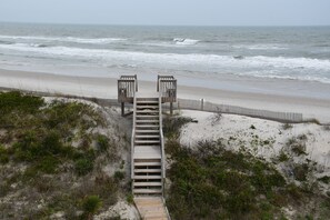 On the beach, sun-loungers - The Salty Peanut---no peeking here!! (Surf City)