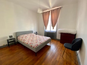1 chambre, Wi-Fi gratuit, draps fournis