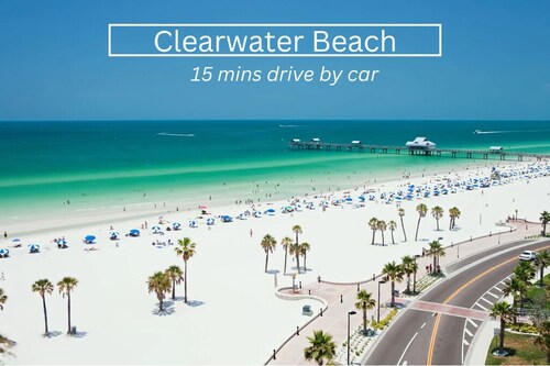 Walk to dwnt/7min to beach/king bed/free parking