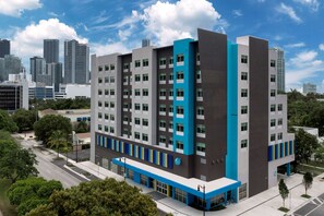 Exterior - Tru by Hilton Miami West Brickell (Miami)