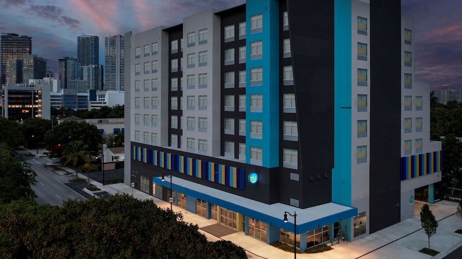 Tru by Hilton Miami West Brickell
